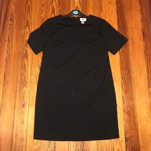 Old Navy Black Shift Dress